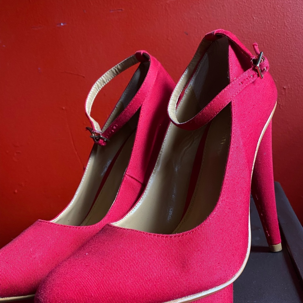 Red Platform Heels - Picture 7 of 8